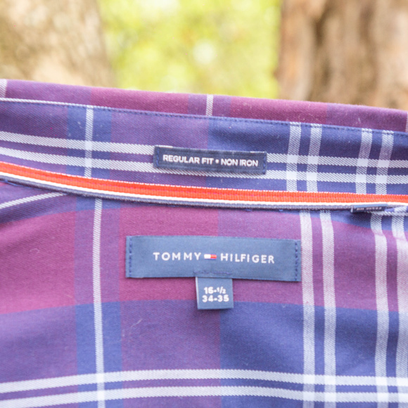 Tommy Hilfiger Causal Button Down Shirt (plaid) - Picture 4 of 4